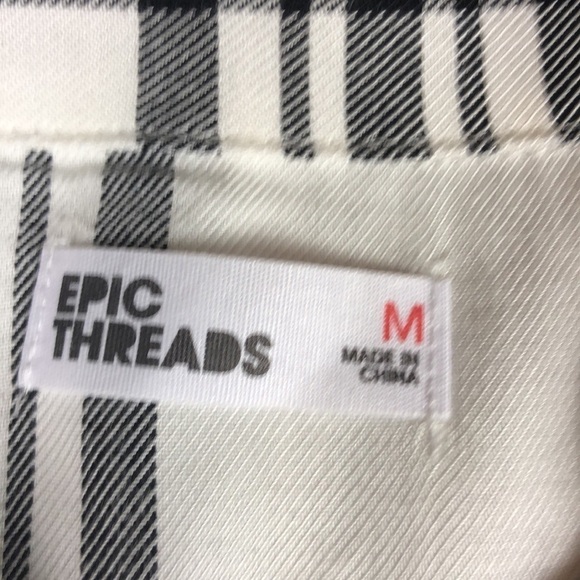 EPIC THREADS Plaided Black & White Kid Size M - Picture 3 of 9